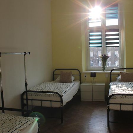 Hostel Centrum Sabot Krakow Exterior photo